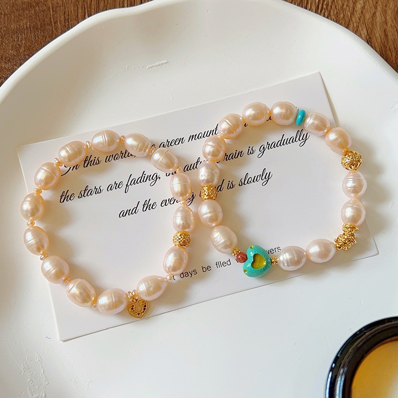 Champagne Baroque Pearl & Heart Bracelet | Elegant Layering Jewelry