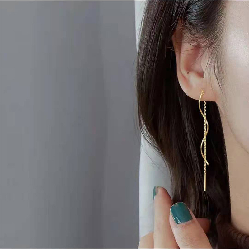 Korean Style Wavy Threader Earrings - Long Tassel Titanium Steel Drop Earrings in Gold, Rose Gold & Silver | Face-Slimming & Hypoallergenic