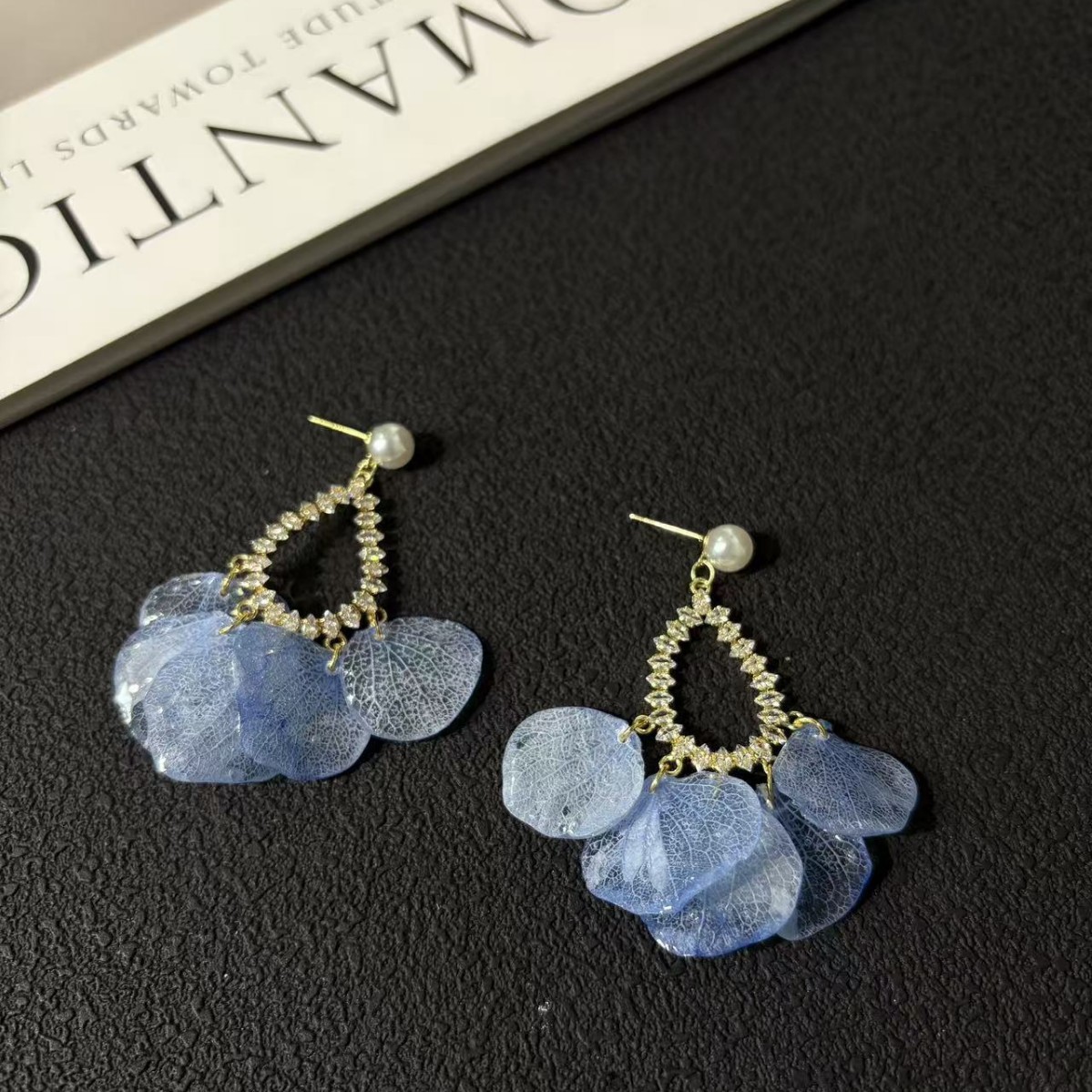 Elegant S925 Silver Hydrangea Petal Drop Earrings - Sparkling Zircon Dangle Jewelry for Women