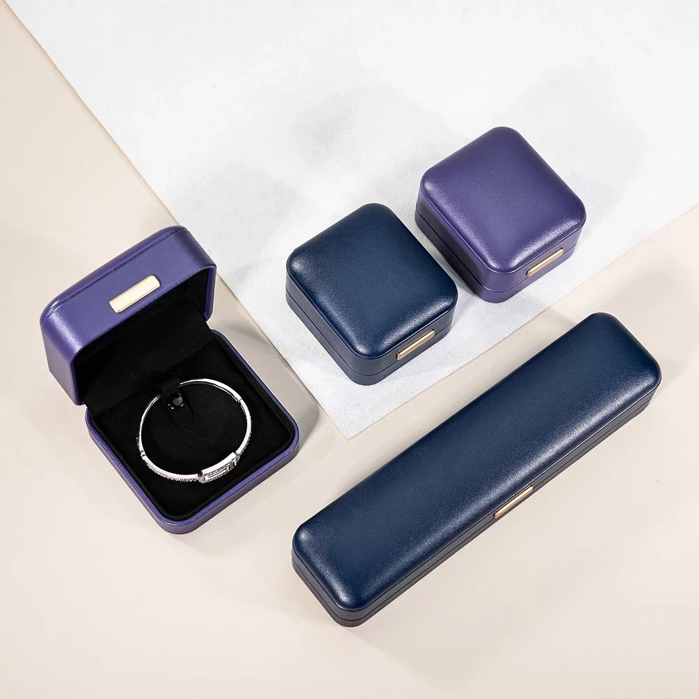 Luxury Arched PU Jewelry Box - Ring, Necklace & Bracelet Packaging with Gold Logo