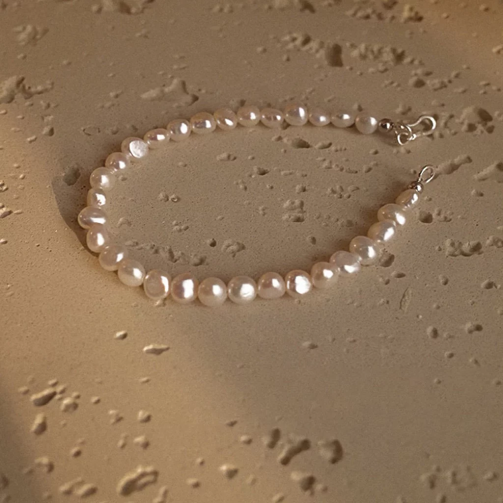S925 Sterling Silver Baroque Pearl Bracelet with Crushed Silver Accents