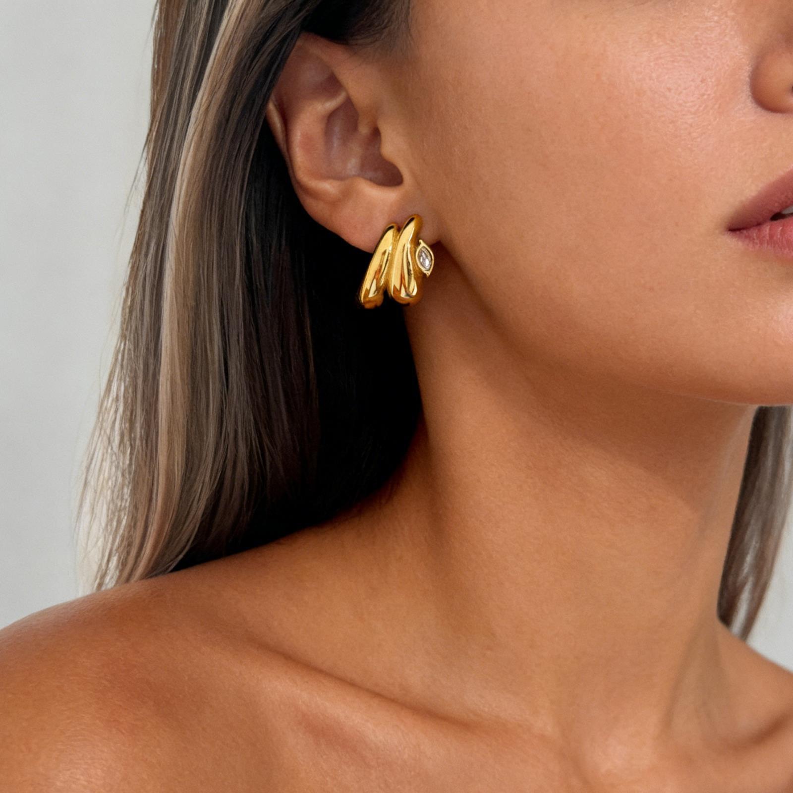 Asymmetric Single-Stone Geometric Stud Earrings - Gold Tone Stainless Steel Minimalist Jewelry