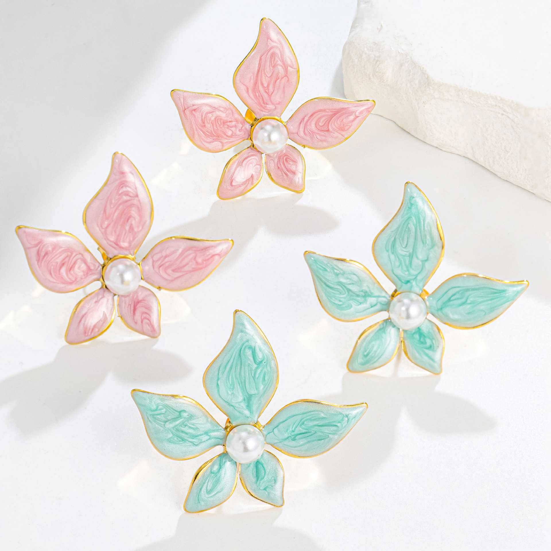 French Vintage Flower Petal Stud Earrings - Green & Pink Titanium Steel Jewelry